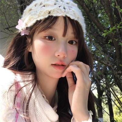 为黛茜小姐开车